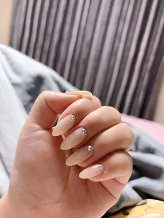 ネイル B.rose ビビのネイルデザイン