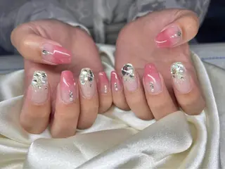 ネイル マツエク・マツパ アイブロウ Nail&eye Belire 新宿のネイルデザイン