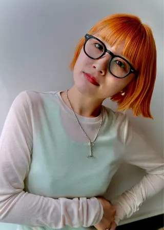 カラー 田村 汐織のヘアスタイル