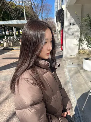 ロング 中山 優里のヘアスタイル