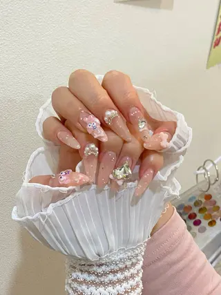 ネイル shareplus honmachi所属・Lim nail🤍 Ayaのネイルデザイン