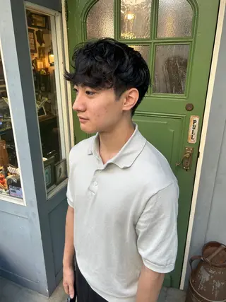 ショート パーマ メンズ 清水千優/パーマ/透 明感カラー/メンズのヘアスタイル