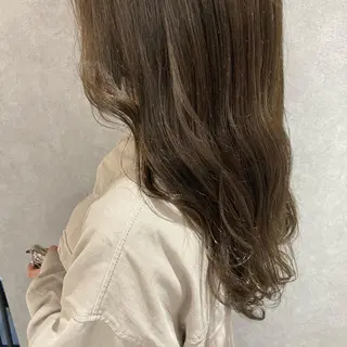 ロング カラー たかはし まいのヘアスタイル