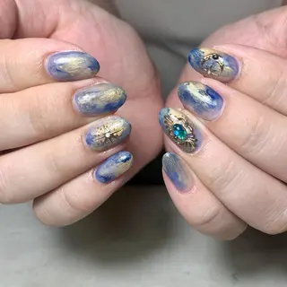 ネイル atelier　FIORITURA所属・FIORITURA aiのネイルデザイン