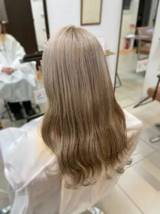 ロング SOYON なんば店所属・水島 真彩のヘアスタイル