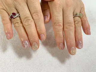 ネイル 手塚 里奈のネイルデザイン