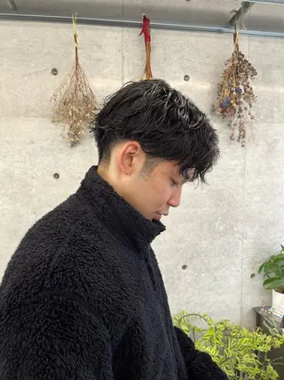 ショート メンズ ダブルカラー/ ケアブリーチ/クニトのヘアスタイル