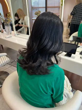 セミロング カラー 韓国レイヤー🇰🇷 韓国研修◎渋谷カイトのヘアスタイル