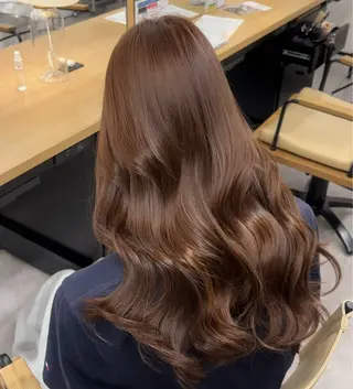 セミロング care所属・西本 泰智のヘアスタイル