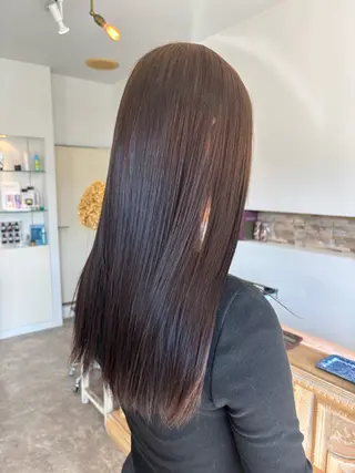 ロング 亀田 萌奈のヘアスタイル