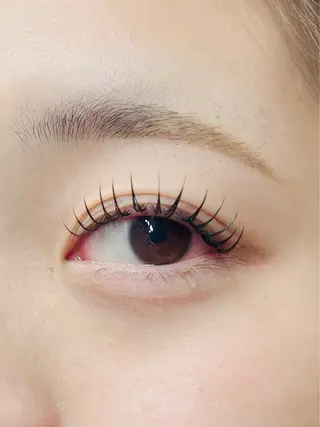 マツエク・マツパ beauty salon mee+所属・mee+ Akiのマツエク・マツパデザイン