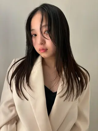 セミロング KEYMAN HARUKAのマツエク・マツパデザイン