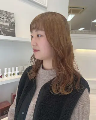 ミディアム カラー ParveMix /  相馬 さくらのヘアスタイル