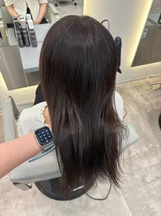 ミディアム 艶髪ストレート🫶 AYANAのヘアスタイル