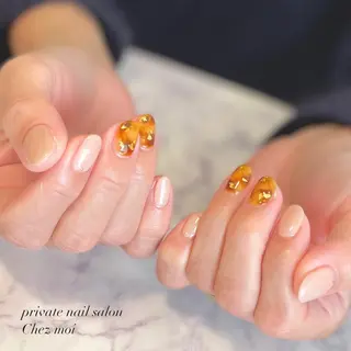 ネイル KOMINE TOMOKOのネイルデザイン