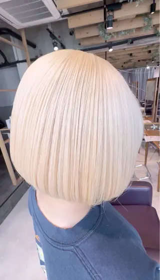 ショート カラー 池田 藍蓮のヘアスタイル