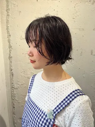 ショート カラー パーマ ✴︎UNU ✴︎モエカのヘアスタイル