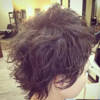 ショート パーマ 鶴見 和美のヘアスタイル