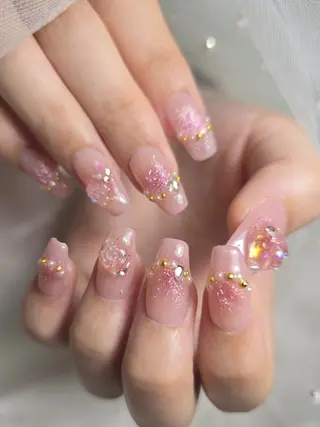 ネイル ビジュード ネイルのネイルデザイン