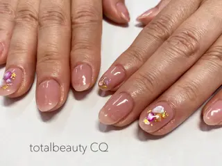 ネイル トータルビューティー CQのネイルデザイン