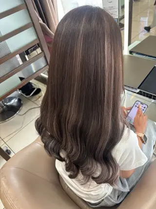 ロング カラー 羽エクステ/シール エクステ/横浜駅5分のヘアスタイル