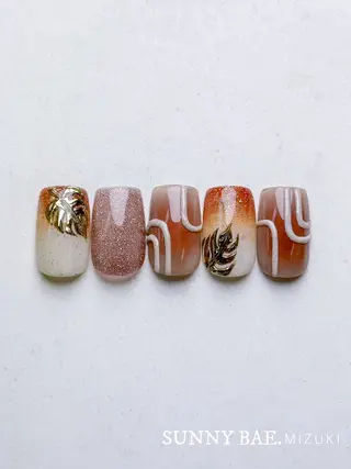 ネイル SUNNY BAE. 🌼MIZUKIのネイルデザイン