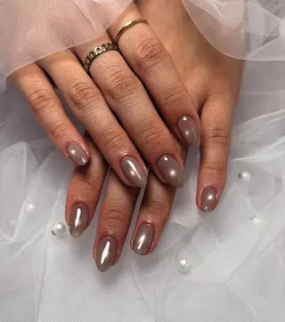 ネイル TOP所属・三部 真実のネイルデザイン