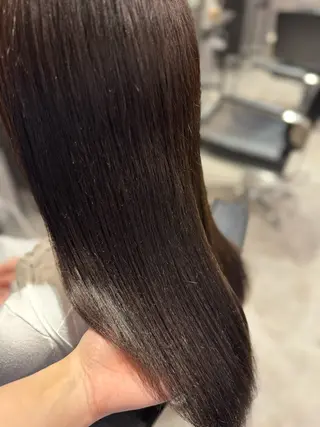 セミロング カラー ink Runaのヘアスタイル