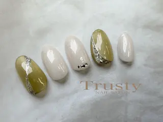 ネイル Trusty新小岩 杉山のネイルデザイン