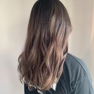 セミロング カラー ヘアアレンジ ☀️Luana☀️ 公式/大通のヘアスタイル