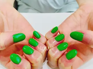 ネイル 13日3980円‼️ マグもデザインも◎のネイルデザイン