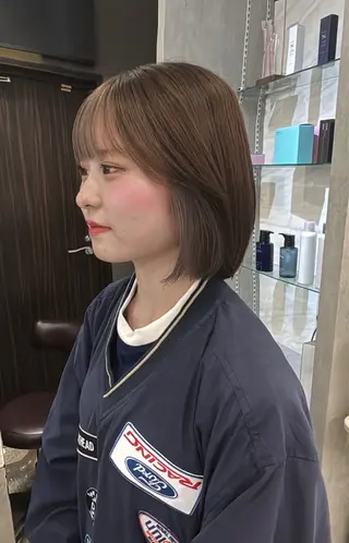 ミディアム カラー ミルクティー/ピンク /ブロンド 咲良のヘアスタイル