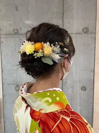 ロング ヘアアレンジ 女性に人気♪ はやしほのかのヘアスタイル