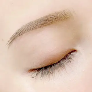 アイブロウ YOSHIDA 🐰桜木町店のマツエク・マツパデザイン