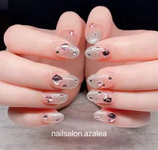 ネイル R inのネイルデザイン