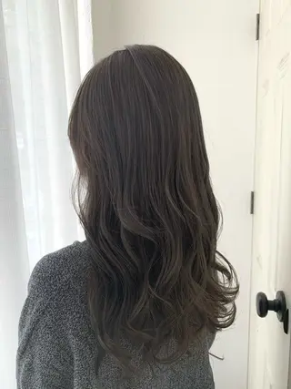 ロング カラー fio マナミのヘアスタイル