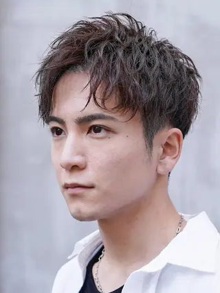 パーマ メンズ fifth原宿 宮部蓮のヘアスタイル