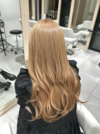 ロング カラー ZACC所属・結 菜のヘアスタイル
