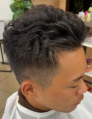 ショート メンズ SIKIBU  FUKUYAMA所属・熊谷 拓海のヘアスタイル