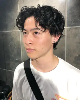 パーマ ヘアアレンジ メンズ ainico+所属・メンズ特化✂️栗原 侑也のヘアスタイル