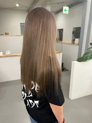 カラー fab.所属・檜 果歩のヘアスタイル