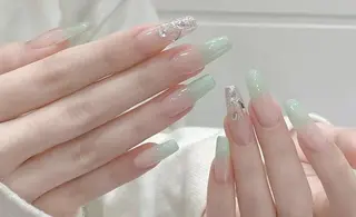 ネイル リラネイル すみれのネイルデザイン