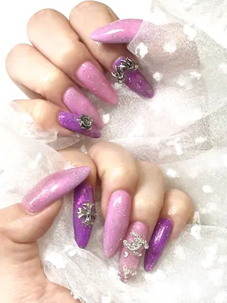 ネイル plaisir所属・plaisir プレジールネイルのネイルデザイン