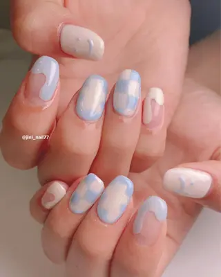 ネイル JINI NAIL所属・ジニ ネイルのネイルデザイン