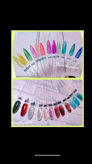 ネイル Jewels nail lily 白楽所属・ネイルサロン Jewels Mのネイルデザイン