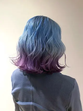 ミディアム カラー minami ハイトーン/レイヤーのヘアスタイル