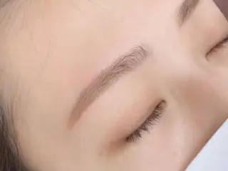 アイブロウ ayahair所属・ayahair. natsukiのヘアスタイル