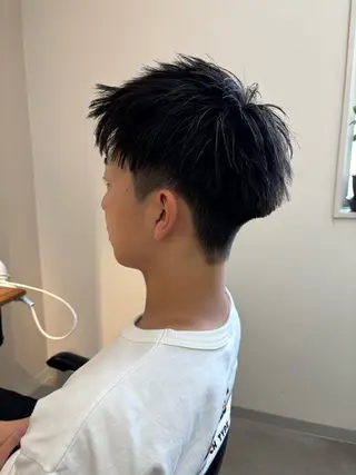 メンズ フェザーパーマ/韓国 /メンズカット/保立のヘアスタイル