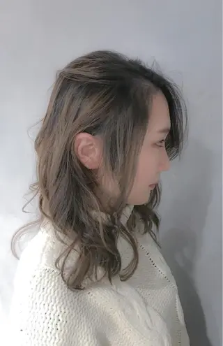 セミロング NICHE HAIR所属・🤎NICHE 🤎 🌈坂口拓斗🌈のヘアスタイル