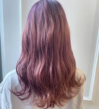 ロング カラー ベージュ/インナー カラー🤍Rieのヘアスタイル